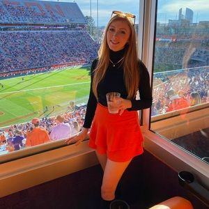 Meet your Posher, Sydney